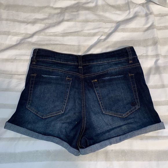 Jean Shorts - Picture 3 of 3
